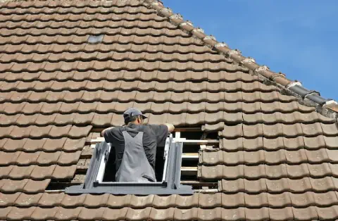 Pose de velux - Saint-Mars-sur-Colmont